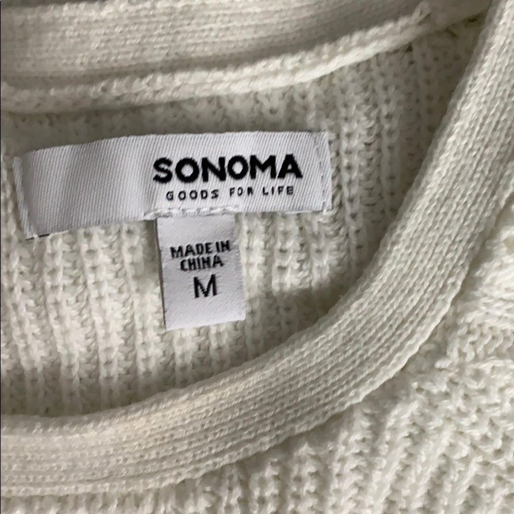 Pretty white sweater - Picture 5 of 6